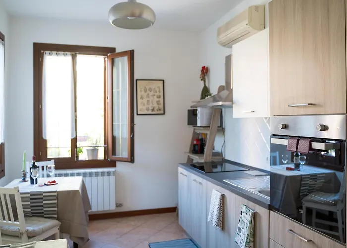 All'altana بيت للعطل مارغيرا